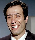 Kemal Sunal Kimdir?