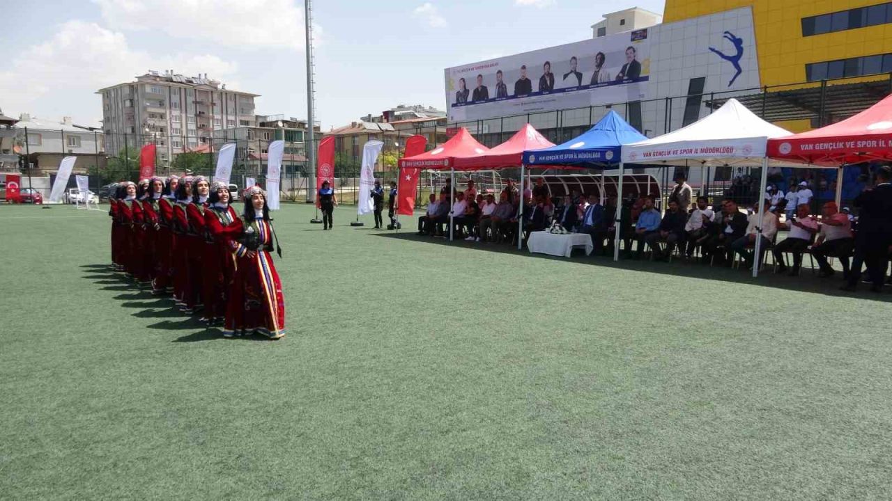 Yaz spor okulları başladı