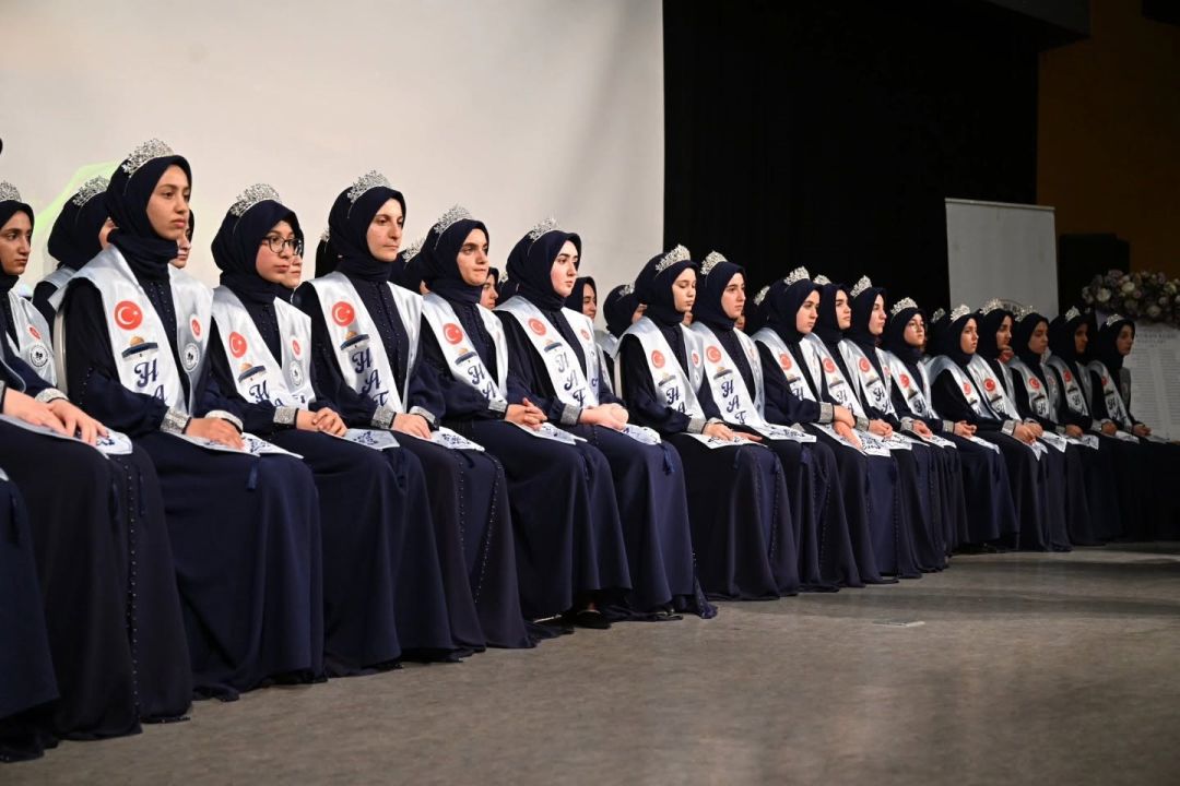 Erzurum'da 75 hafız öğrenci icazet belgesine kavuştu