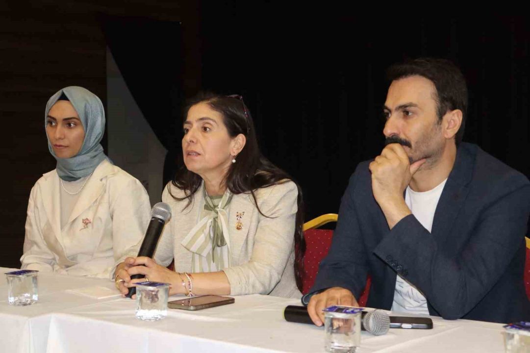 Van’da ’Meme Kanseri Erken Tanı Farkındalık Eğitimleri’ projesinin dördüncüsü gerçekleştirildi