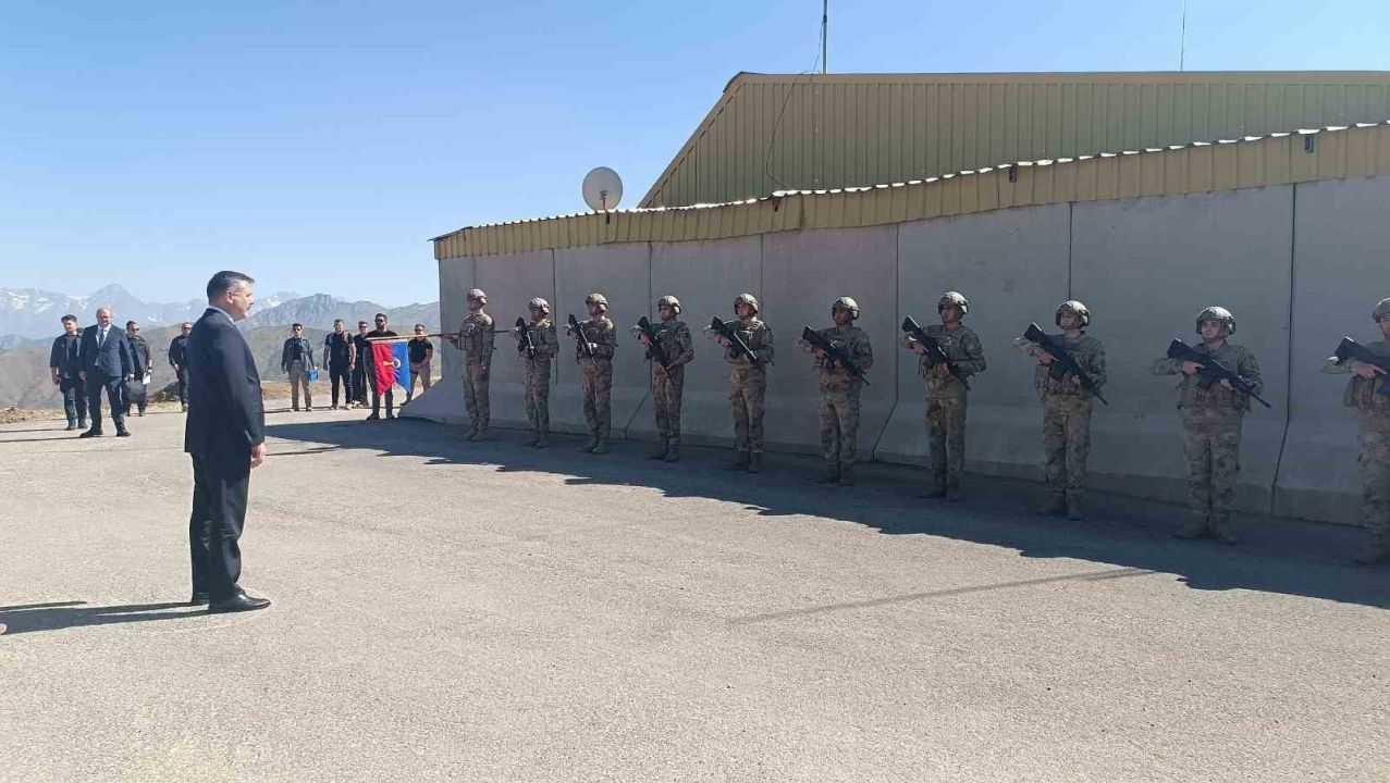 İçişleri Bakanı Mustafa Çiftçi sınırın sıfır noktasında: "’Terörsüz Türkiye’ projesi hayata geçmiştir ve kararlılıkla devam ederek başarıya ulaşacaktır"