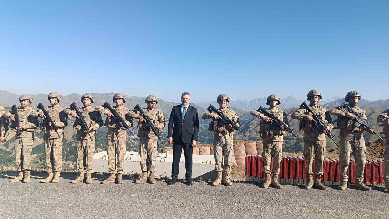 İçişleri Bakanı Mustafa Çiftçi sınırın sıfır noktasında: "’Terörsüz Türkiye’ projesi hayata geçmiştir ve kararlılıkla devam ederek başarıya ulaşacaktır"