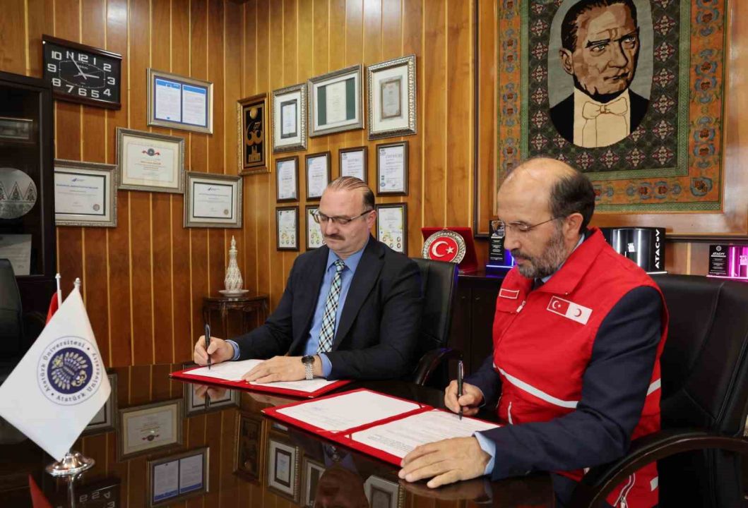 Atatürk Üniversitesi ile Türk Kızılay arasında beslenme hizmetlerinde kalite ve akreditasyon iş birliği