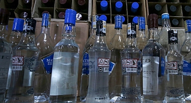 İran'da sahte alkol üreten 4 kişiye idam cezası