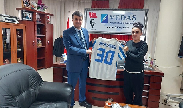 Kadın Futbol takımına tam destek