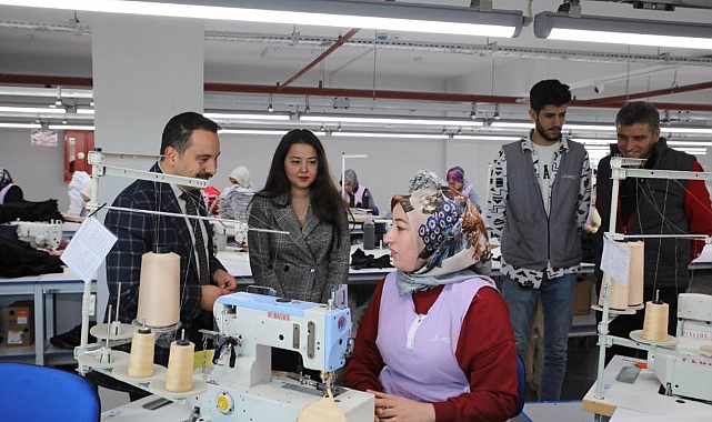 Muradiye’de kadın istihdamına yönelik tekstil fabrikası