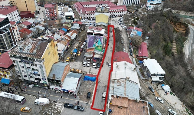 Vatandaşlar Tunceli’de caddenin araç trafiğine kapatılmasına “Evet” dedi