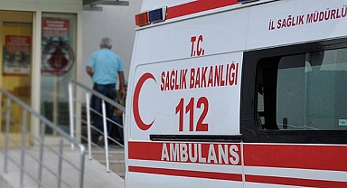 Yedikleri yemekten zehirlenen 12 öğrenci hastaneye kaldırıldı