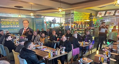 Doğubayazıt Başkan adayı Çelik, köy muhtarları ile iftar sofrasında buluştu