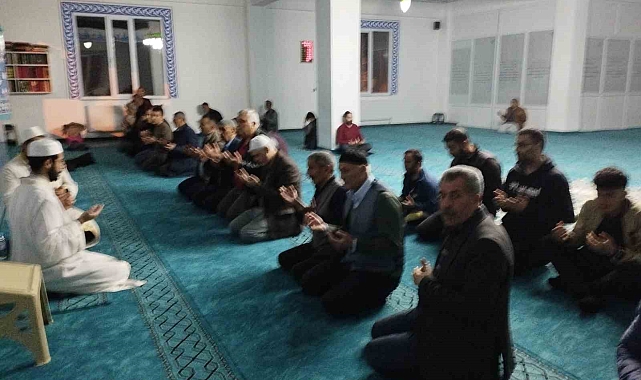 Varto'da Kadir Gecesi dualarla idrak edildi