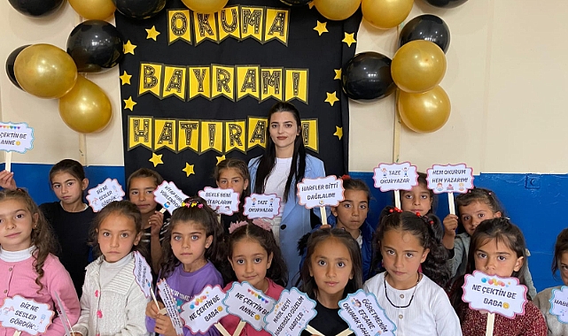 Ağrı'da yıl sonu faaliyet haftası renkli etkinliklere sahne oldu