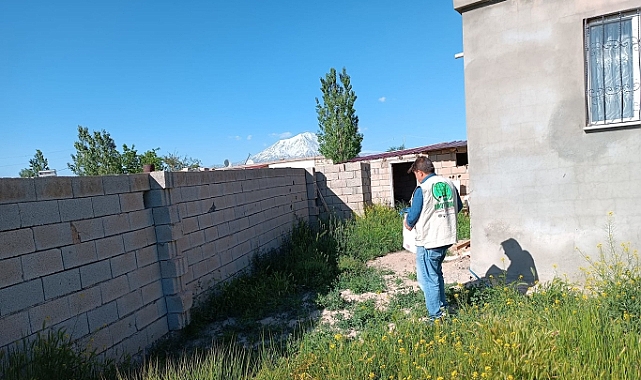 Doğubayazıt Umut Kervanı Derneği, Kurban Bayramı öncesi yardım çalışması yaptı