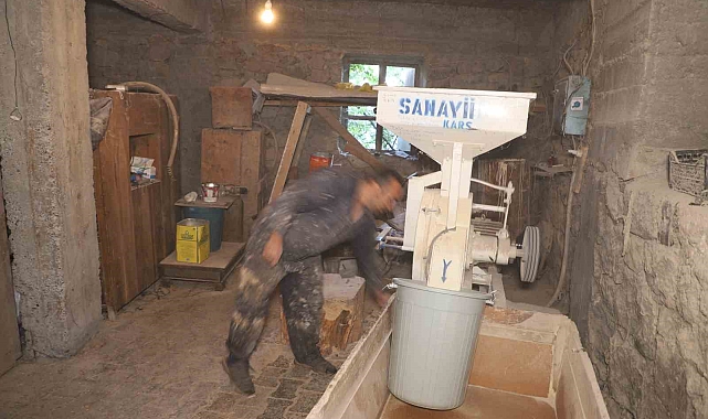Son değirmenci 21. Yüzyılı teknolojisiyle yarışıyor