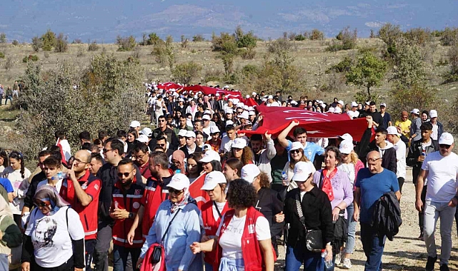 Gümüşhane’de polisler öğrencileri hırsızlık ve dolandırıcılık suçları hakkında bilgilendirdi