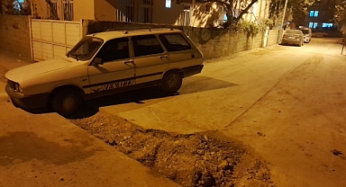 Alt yapı çukurları tepkilere neden oldu