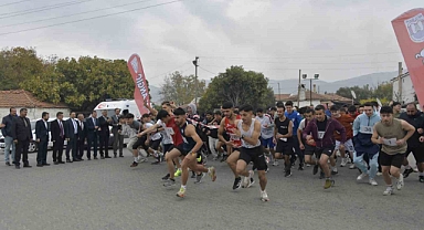 MSKÜ’de Atatürk’e Saygı için koştular
