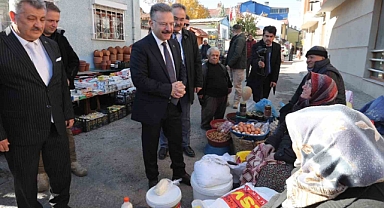 Vali Aksoy, semt pazarını ziyaret etti