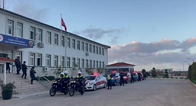 Jandarmanın uygulamasında 10 yıl hapis cezası ile aranan cinayet zanlısı yakalandı