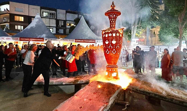 Menemen’de 2024, dev açılışlar ve hizmetle geçti