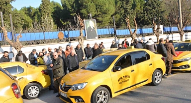 Saldırıya uğrayan taksi esnafını duygulandıran destek