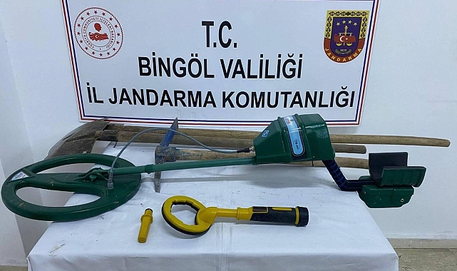 Kaçak kazı yapan 2 kişi yakalandı