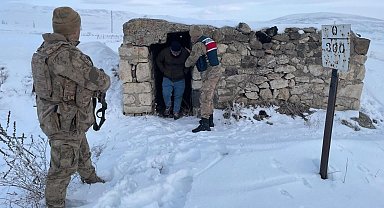 51 düzensiz göçmen yakalandı