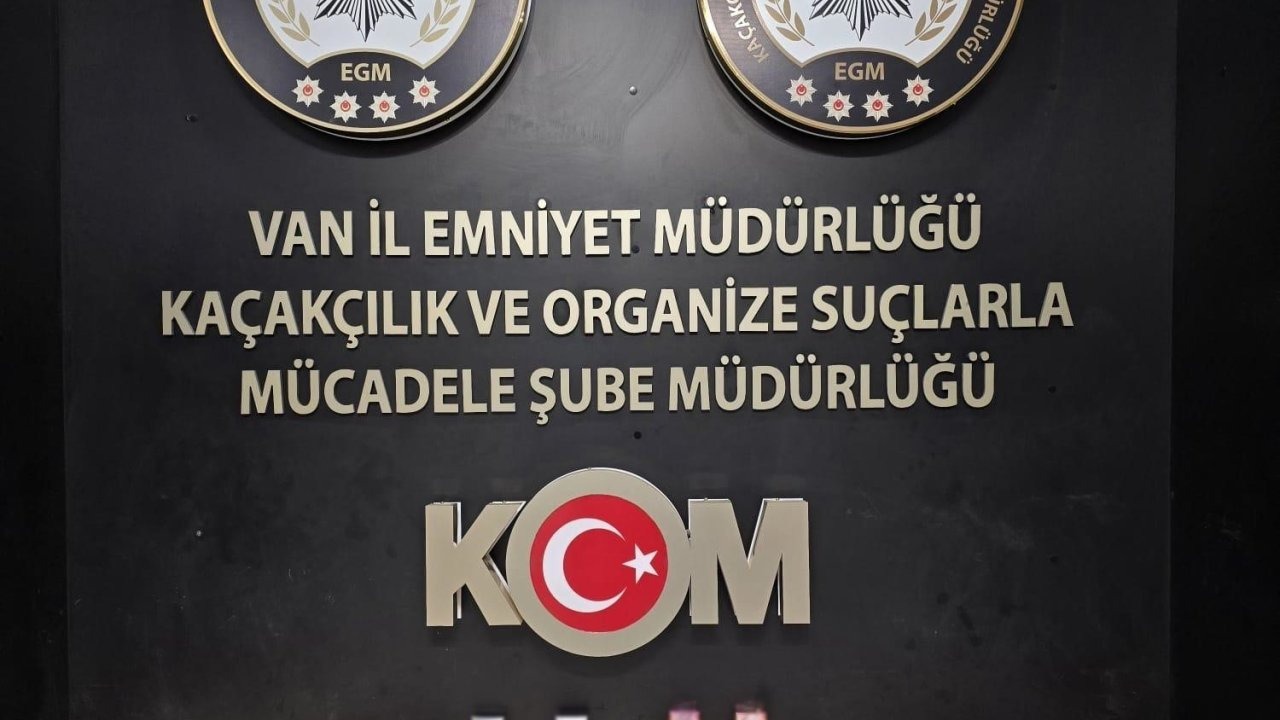 Van’da çok sayıda gümrük kaçağı malzeme ele geçirildi