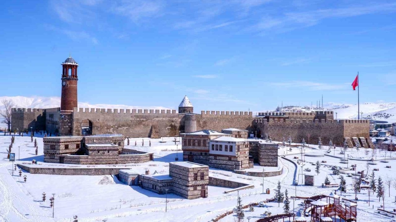 Erzurum’un nüfusu gidenlerle 1 Milyon 478 bin 362 olacaktı