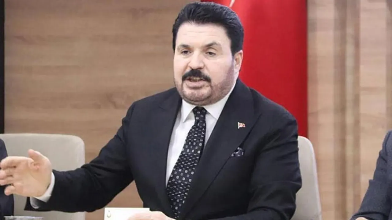 Savcı Sayan'dan dikkat çekici CHP paylaşımı