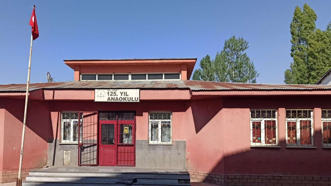Patnos'ta 125. Yıl Anaokulu yenilendi