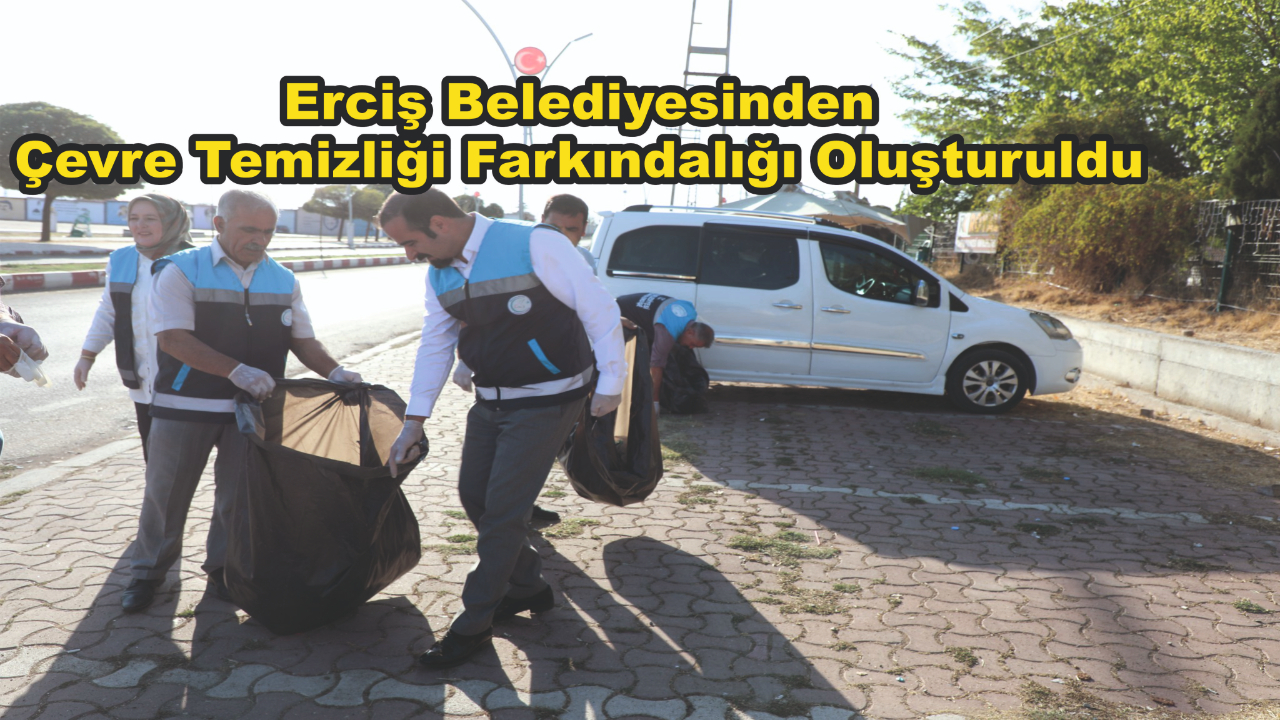 Erciş Belediyesinden Her Hafta Farklı Bir Mahalleye Gönüllü Çevre Temizliği