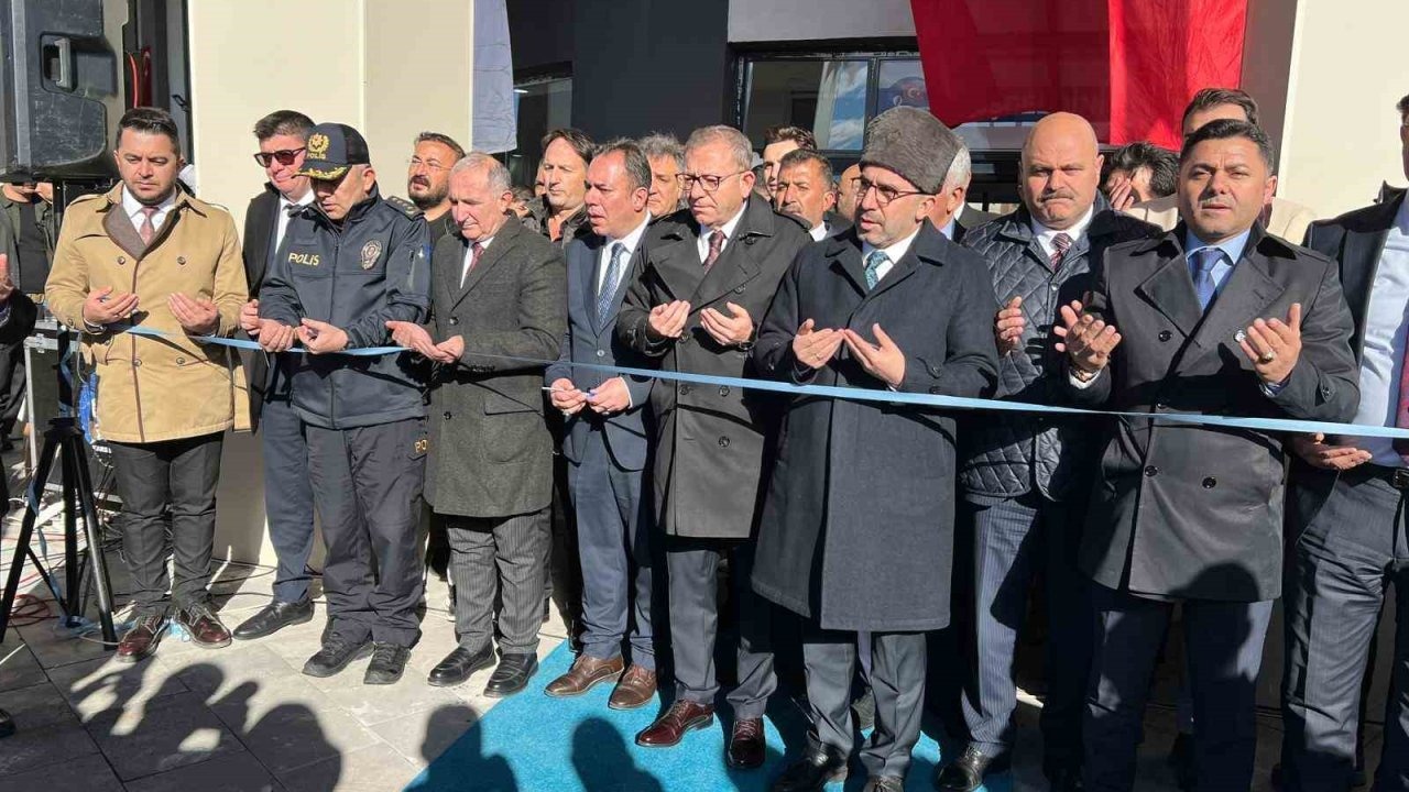 Kars'ın yeni otogarı açıldı