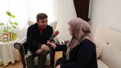 Erzincan'da şehit annesine 8 Mart ziyareti