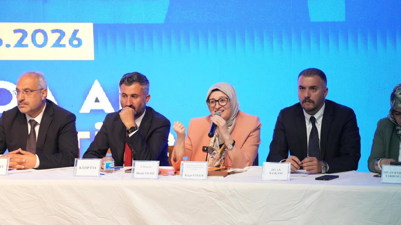 Ağrı’da AK Parti Teşkilatından Yoğun Katılımlı Danışma Meclisi