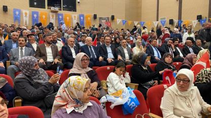 AK Parti'nin Genişletilmiş İl Danışma Meclisi Toplantısı Erciş'te Yapıldı