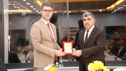 Erciş'te Sosyal Hizmetleri Merkezi Müdürü Fuat Baran'a Vefa Gecesi
