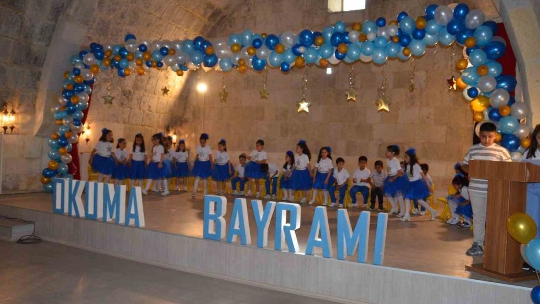 Erzincan Tercan’da miniklerin okuma bayramı coşkusu
