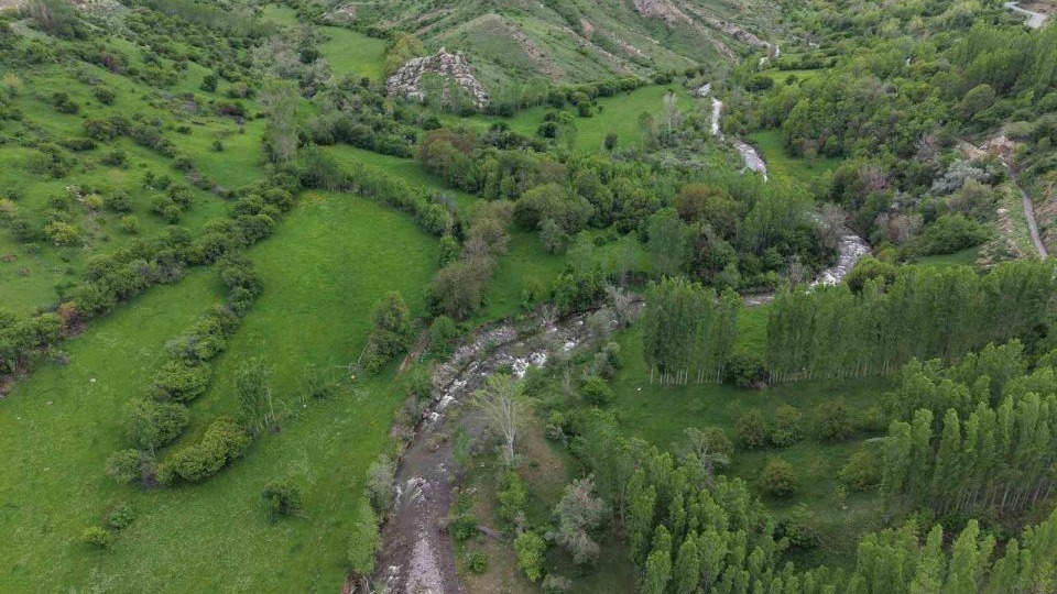Iğdır'da doğa harikası bir köy
