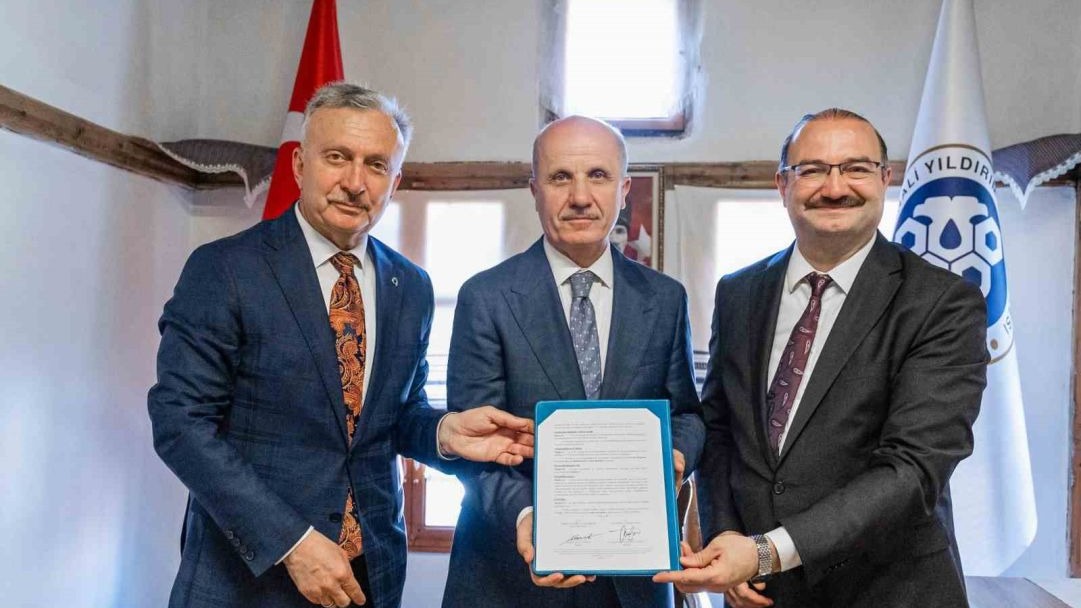 İki üniversite aralarında Ağrı'nın da olduğu iller için deprem araştırmaları ve afet odaklı bilimsel çalışmalar yürütecek