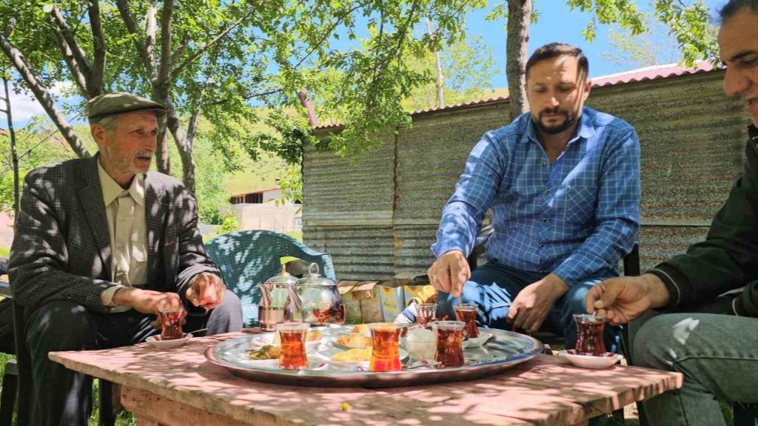 Muş’un üç dilli ilçesi Hasköy: 7’den 70’e herkes Türkçe, Kürtçe ve Arapça konuşuyor