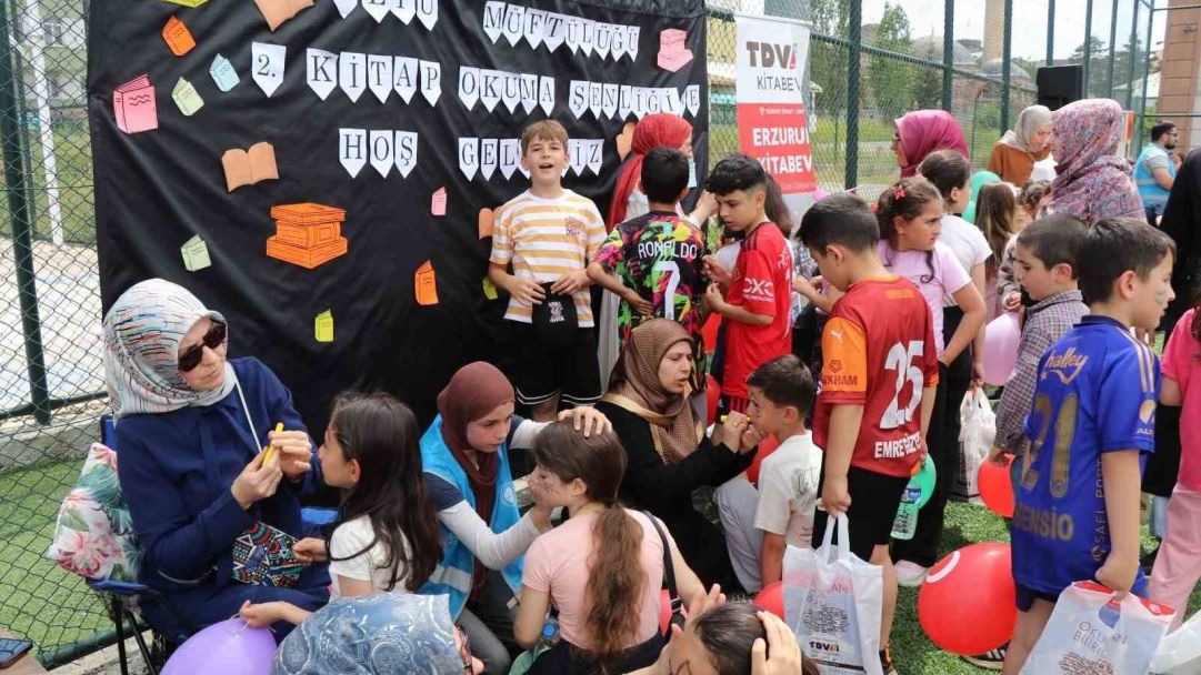 Oltu'da "Ailemle Kitap Okuyorum" etkinliği