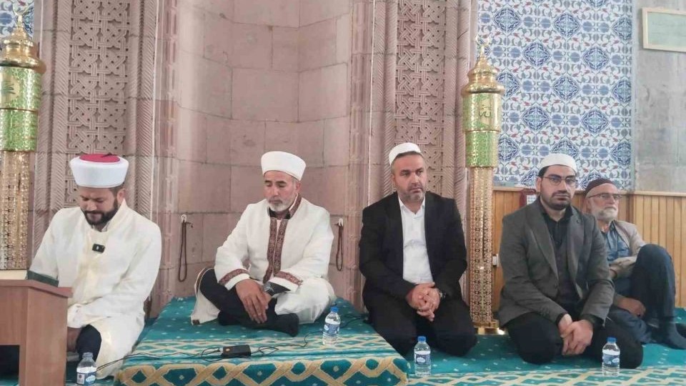 Oltu'nun Özdereli Kur’an bülbüllerinden vefalı davranış