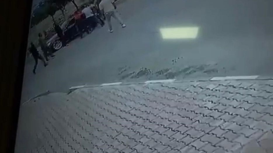Polis ile sürücü arasında darp iddiası: Olayın görüntüleri ortaya çıktı
