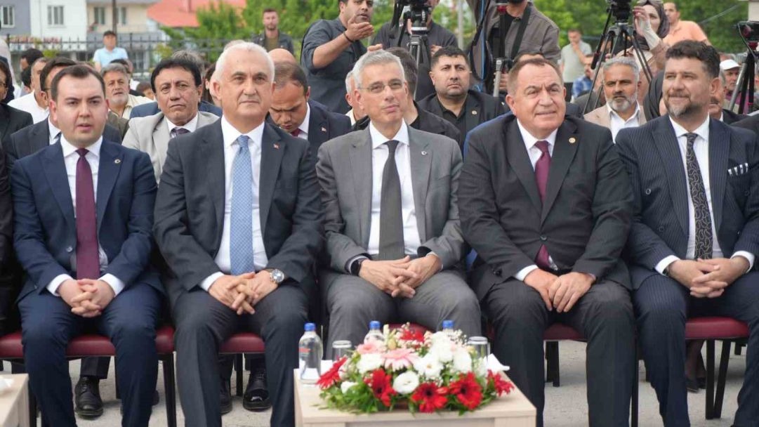 Sağlık Bakanı Memişoğlu: "Türkiye sağlık hizmetlerinde dünyanın en iyi ülkelerinden biri"