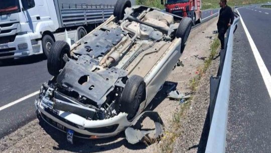 Tercan'da kontrolden çıkan otomobil takla attı; 1 yaralı