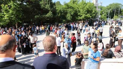 LGS’de 3 Türkiye birincisi Erzincan'da n