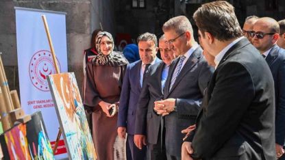 Çifte Minareli Medrese’de 15 Temmuz ruhunu yaşatan anlamlı sergi