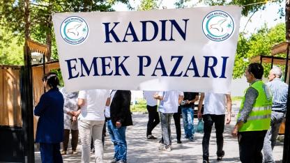 Erciş Belediyesi Tarafından Kurulan Kadın Emeği Kazanca Dönüşüyor
