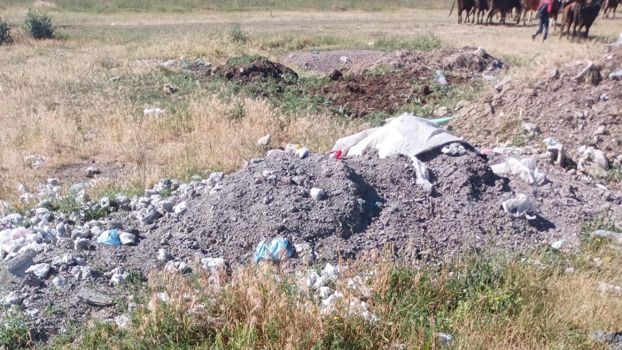 Erciş Nişancı Mahallesinde Doğa Kirliliğine Tepki