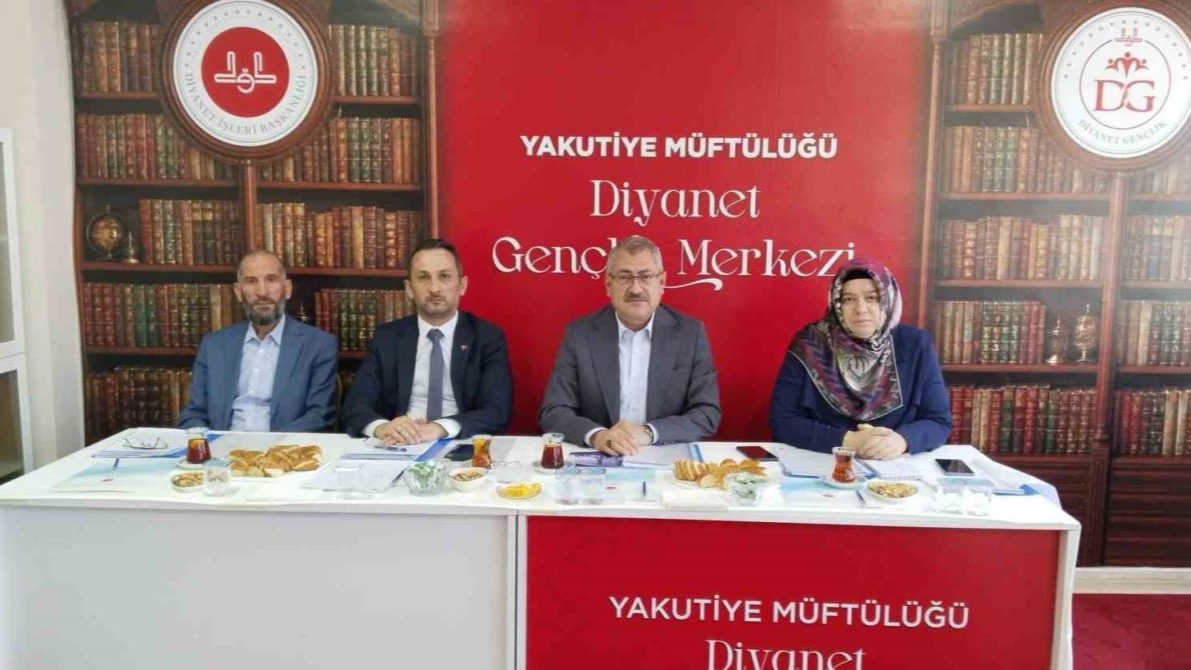 Erzurum'da ilçe müftüleri istişare için buluştu